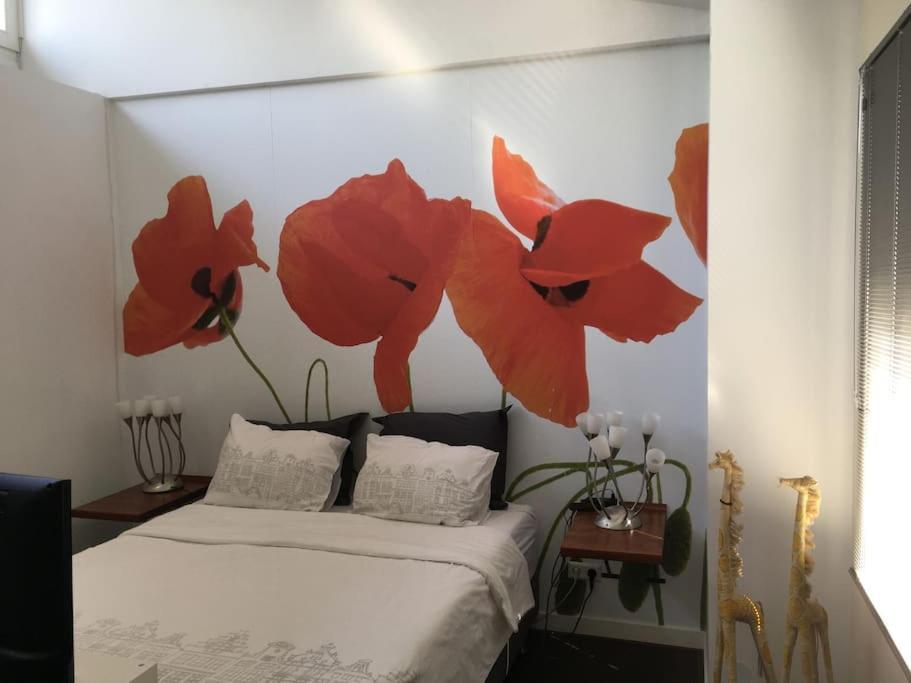 Modern Genieten In Oud Binnenstadspand อาเมอร์สฟอร์ต ภายนอก รูปภาพ